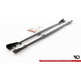 Накладки сплиттеры на пороги на BMW 1 F20 / F21 M-Pack / M140i рестайл